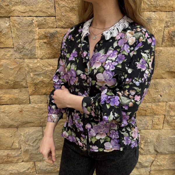 FLORAL ΠΟΥΚΑΜΙΣΟ ΜΕ ΒΑΤΕΣ
